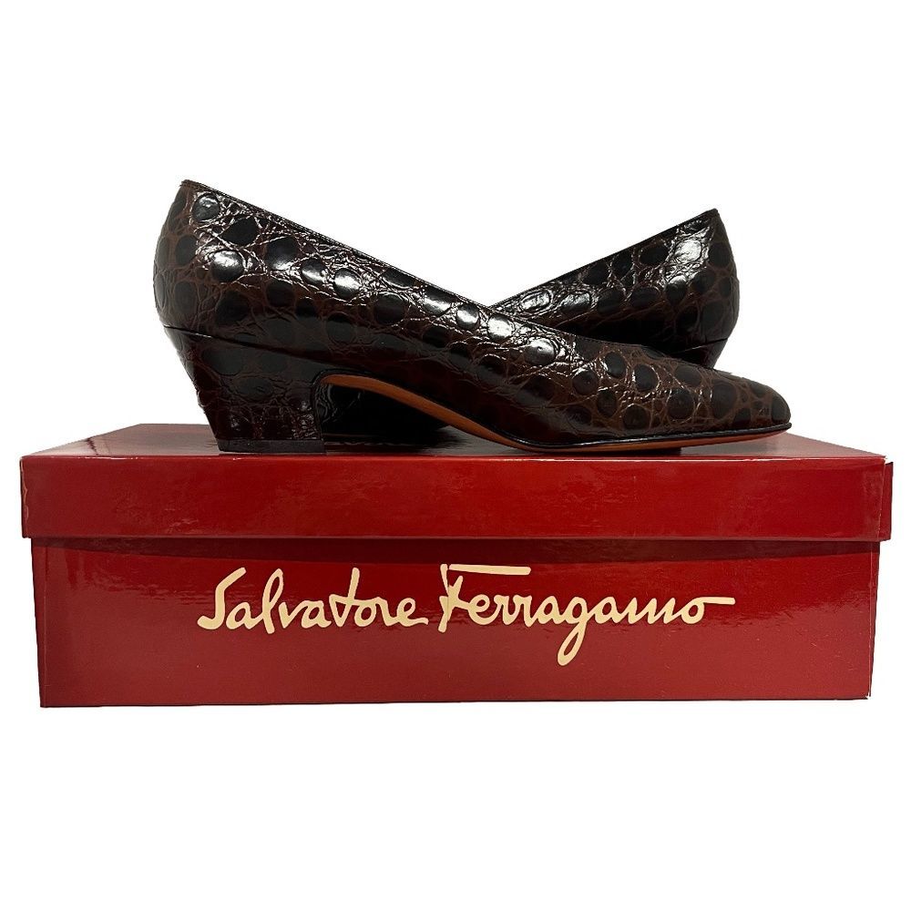 Salvatore Ferragamo Women's size 7C narrow pumps leather brown calf croc